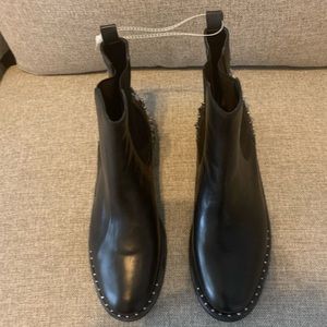Women’s Black 3/4 boot shoes Leather